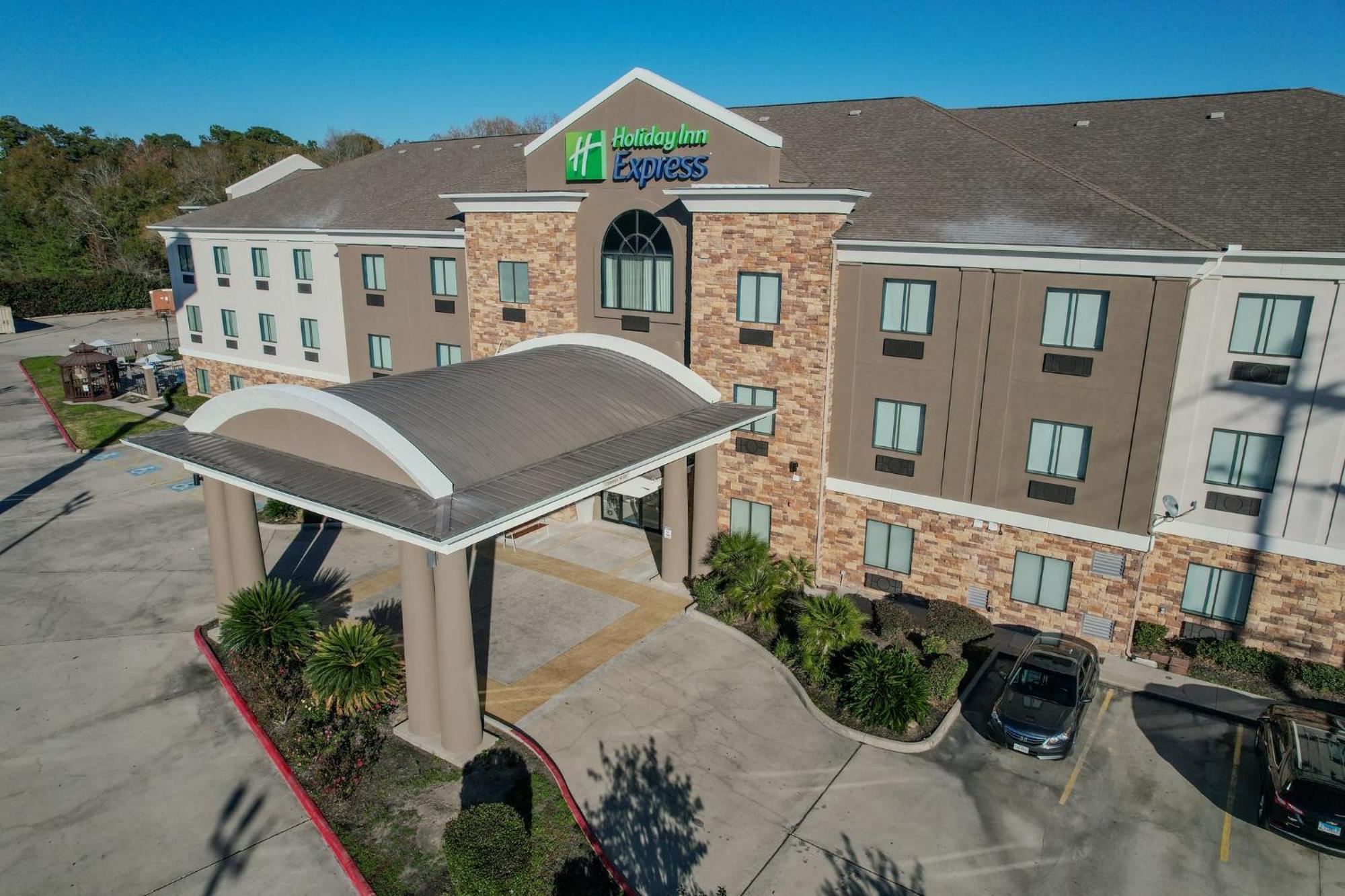 Holiday Inn Express & Suites Cleveland By Ihg Buitenkant foto