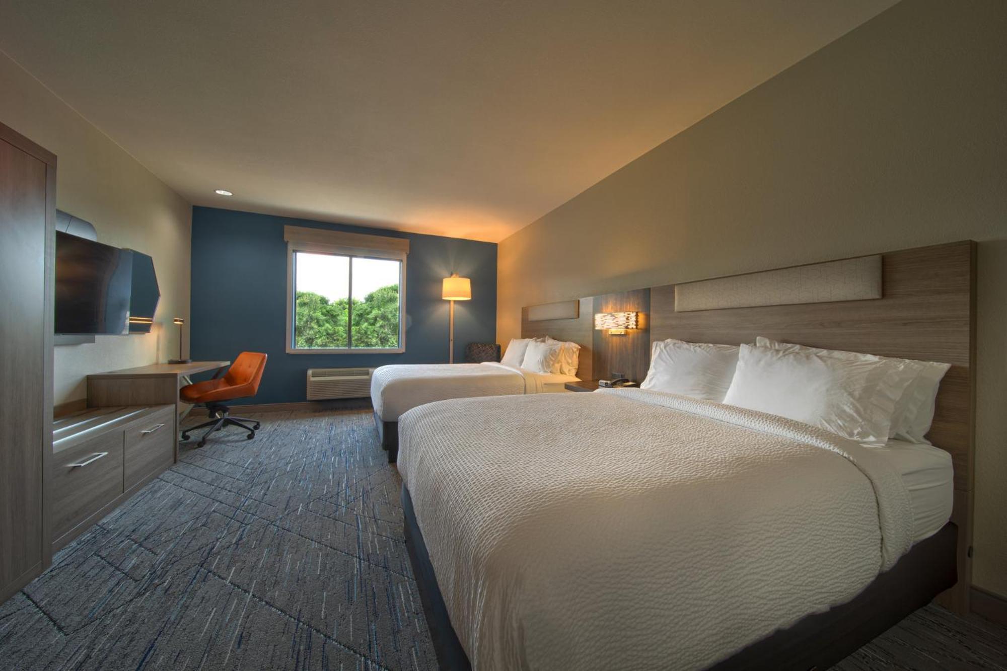 Holiday Inn Express & Suites Cleveland By Ihg Buitenkant foto